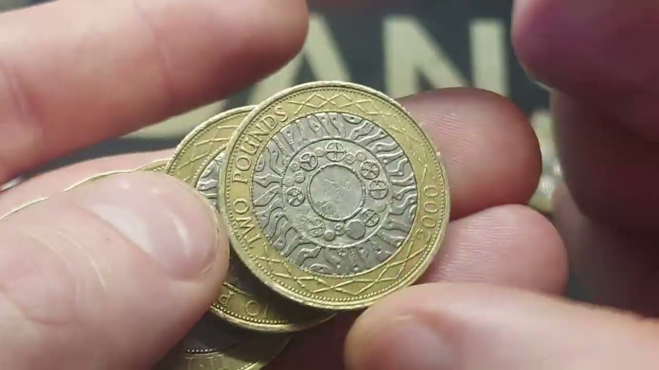 £200 TWO POUNDS COIN HUNT! 5 COIN FINDS