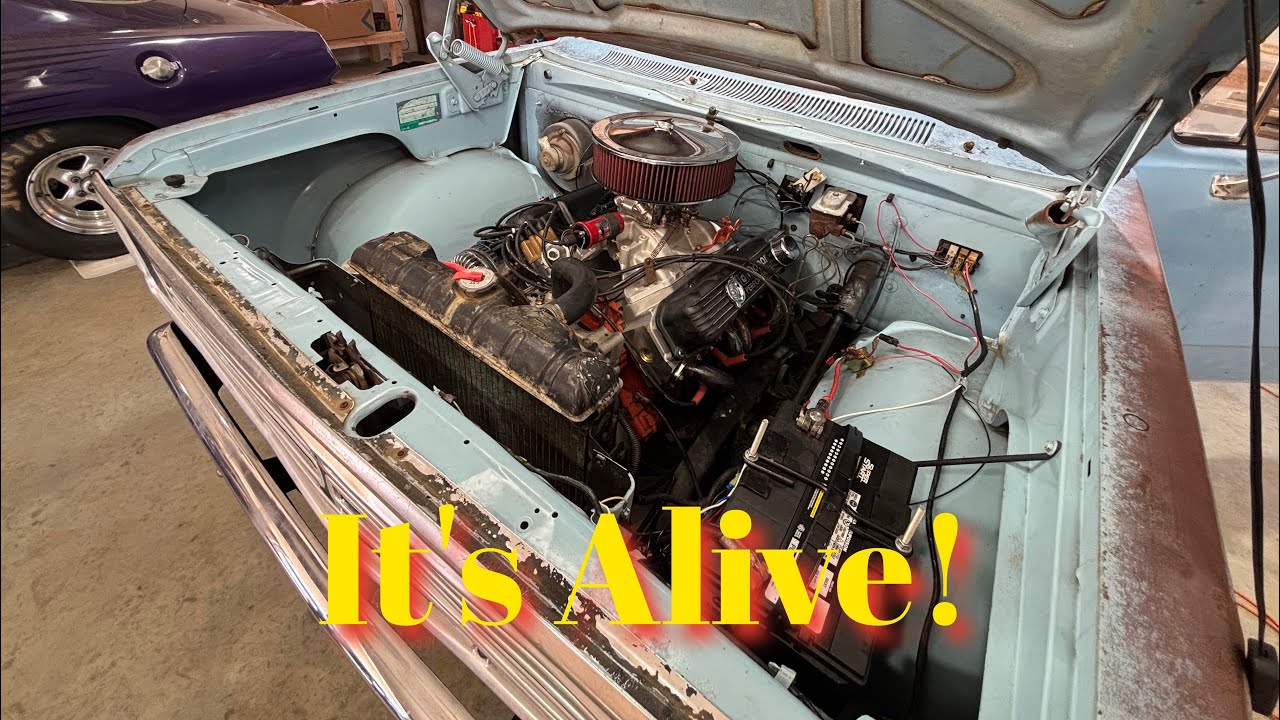 Dodge D100 Roller Camshaft and Head Swap Part 6: Starts from the Seat! #mopar #racetruck 