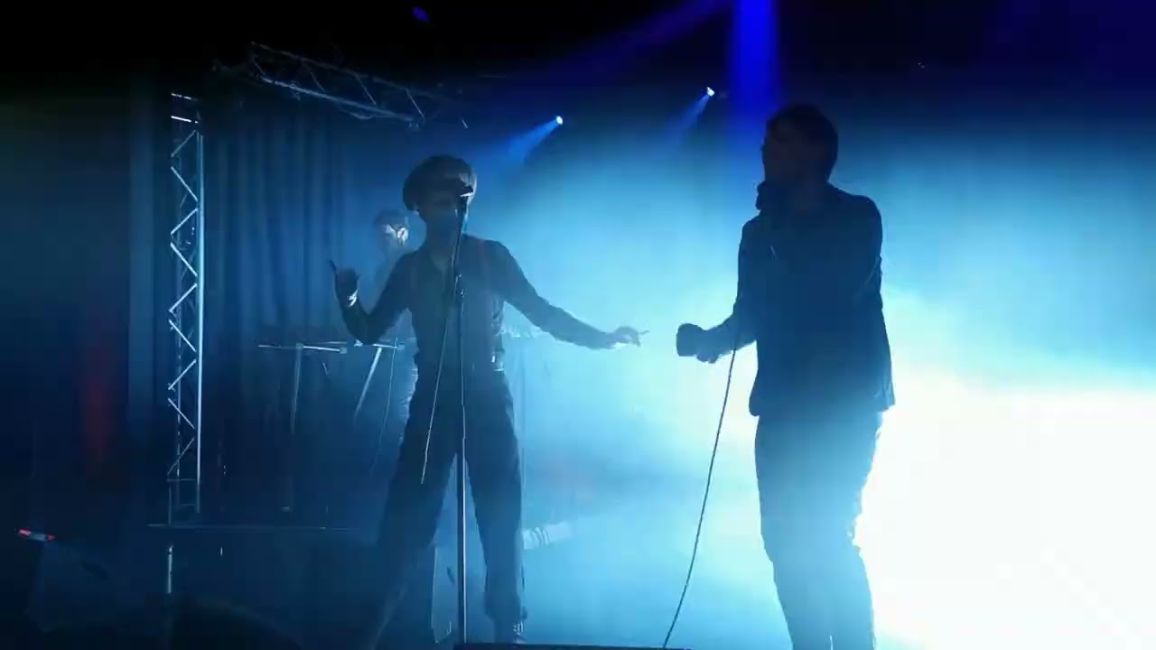 Boytronic - Man in a Uniform - live @ franz.K Reutlingen 20.11.2021