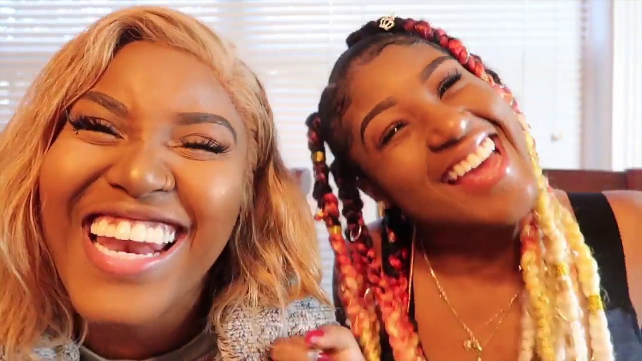 REACTING TO OUR CRINGY VIRAL INSTAGRAM VIDEOS *EXTREMLY FUNNY