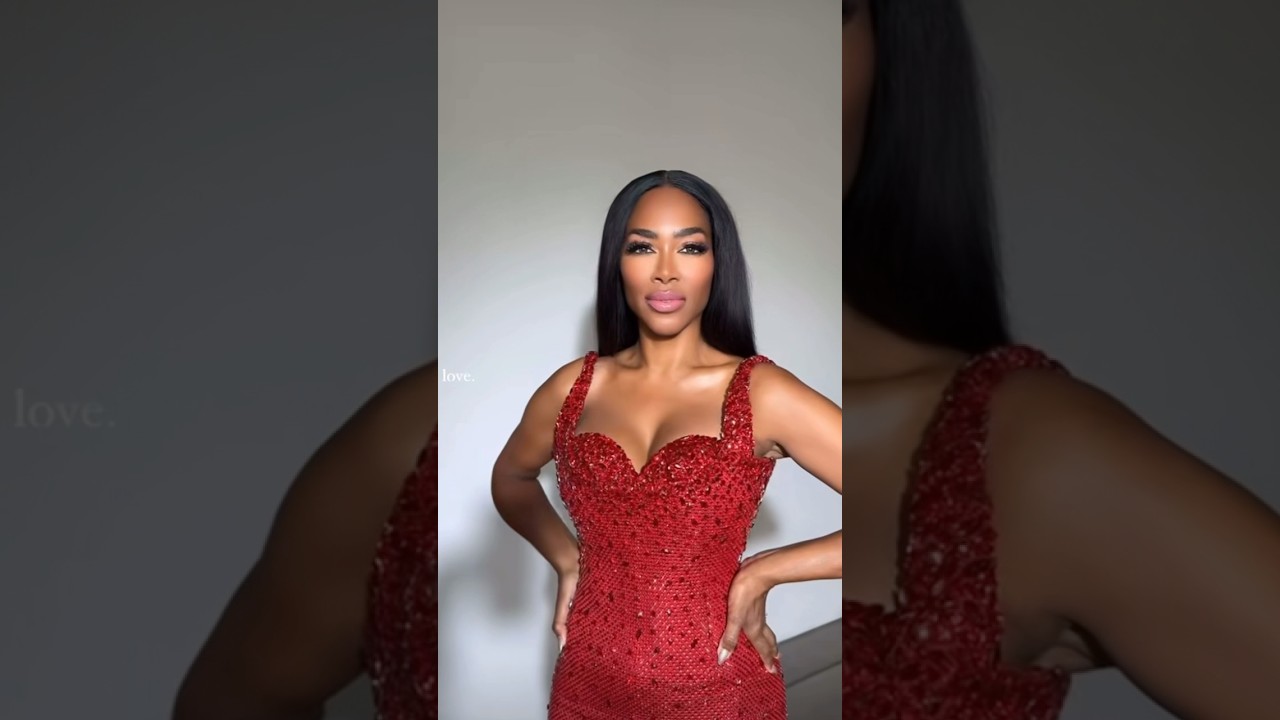 💋 Kenya Moore