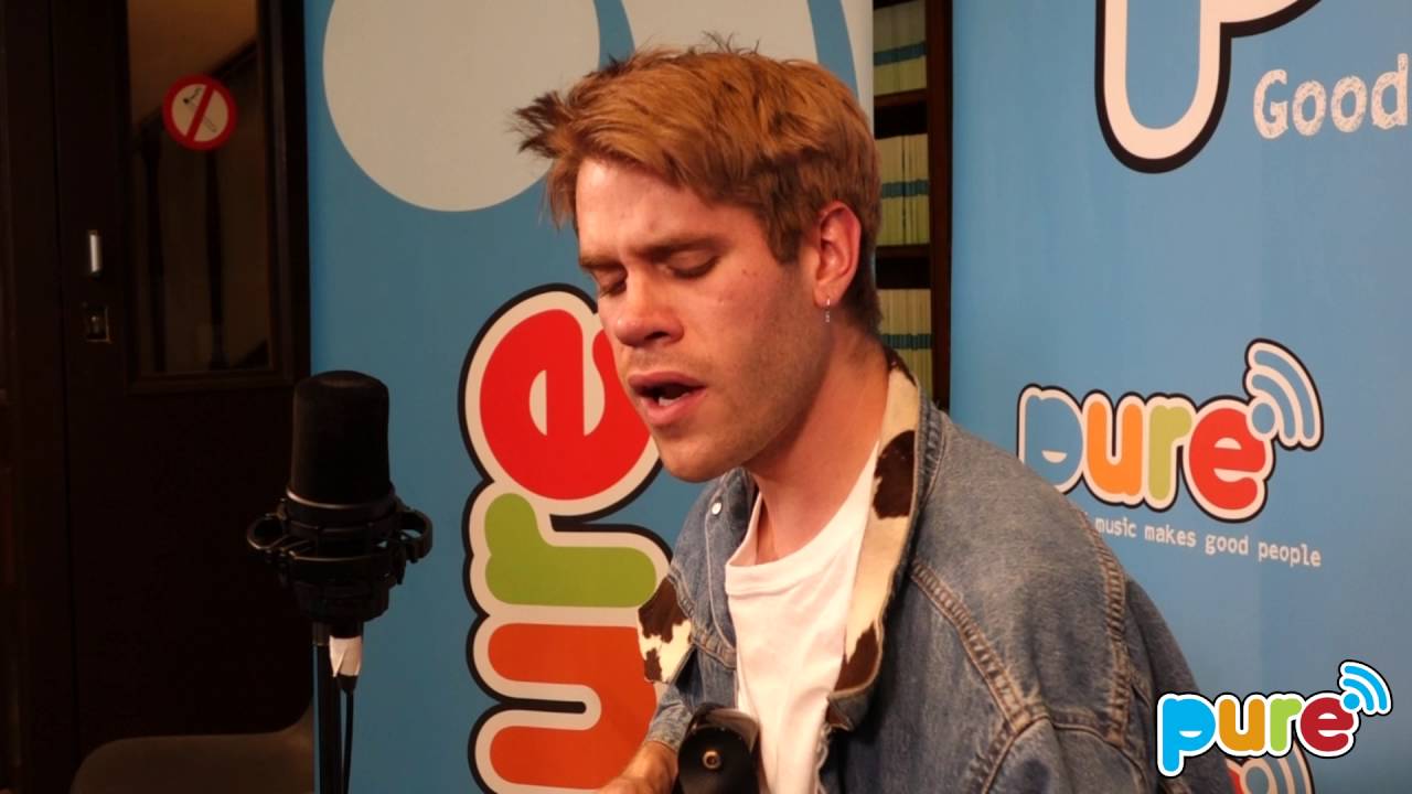 PORCHES : Session Nuits Botanique sur Pure