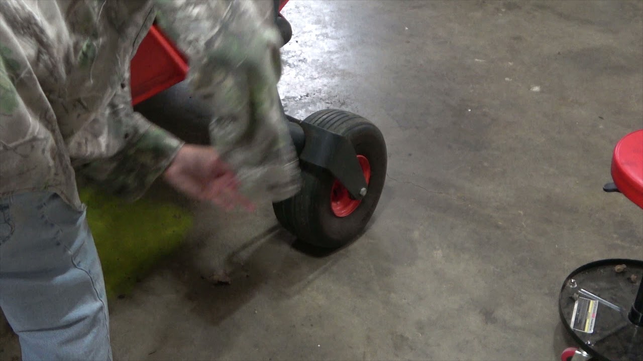 Kubota ZD331 Blade Change