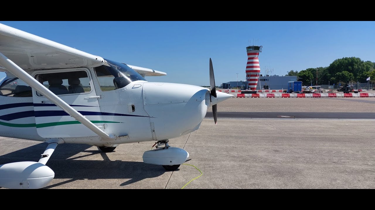 Cessna 172 Flight - Lelystad Airport to Texel (Waddenislands)