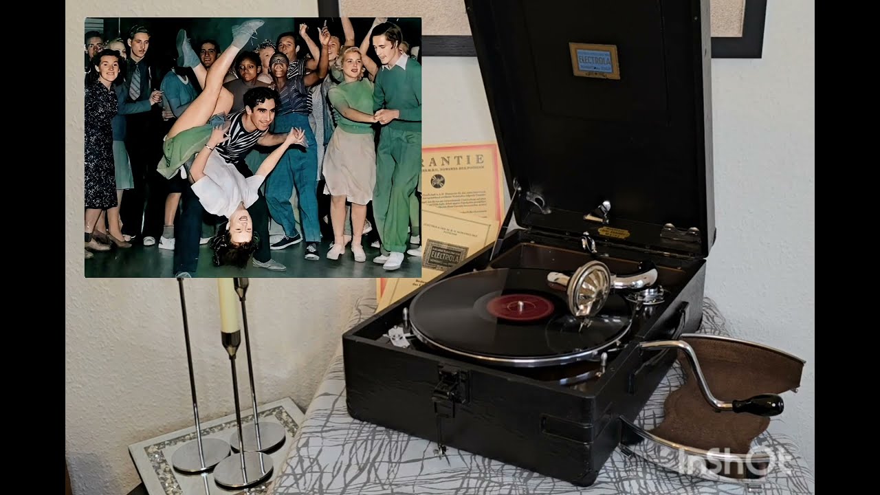 Portable Gramophone Electrola model 102 (HMV Germany) - first edition 1931