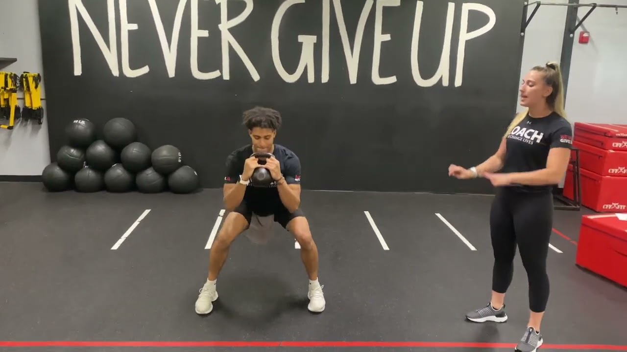 Kettlebell: Lateral Walking Squat
