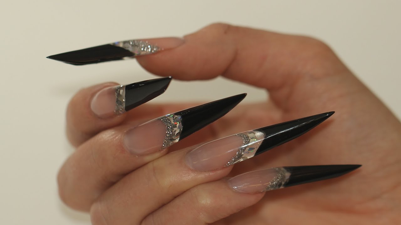 black gothic naildesign   nothing but nails