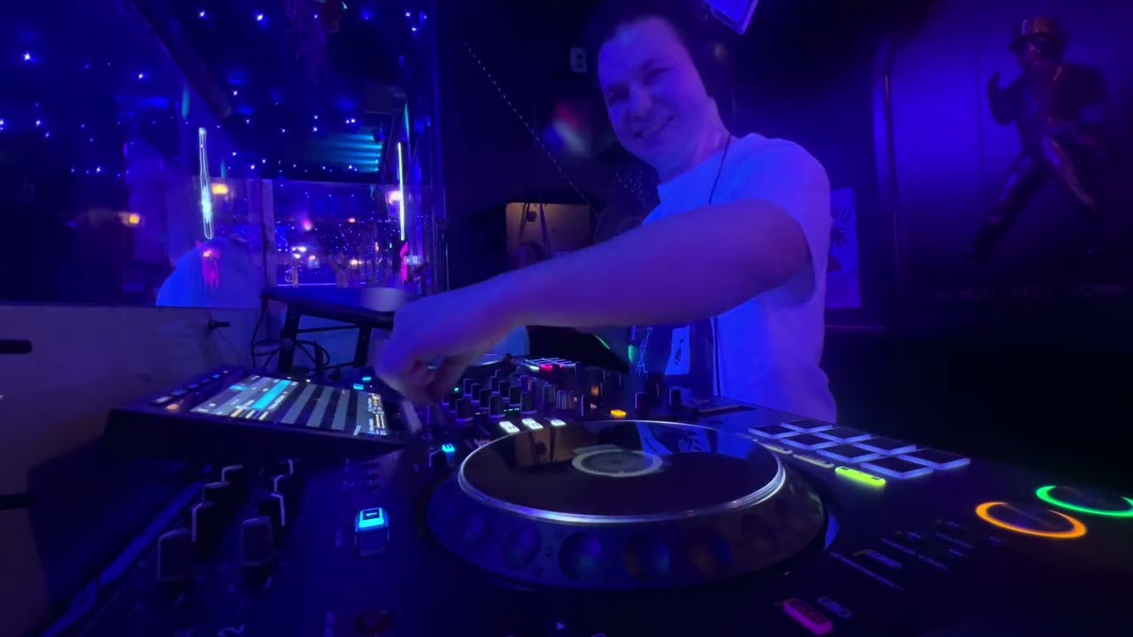 Party Music Mix | DJ Jerry Live @ Café Cheers