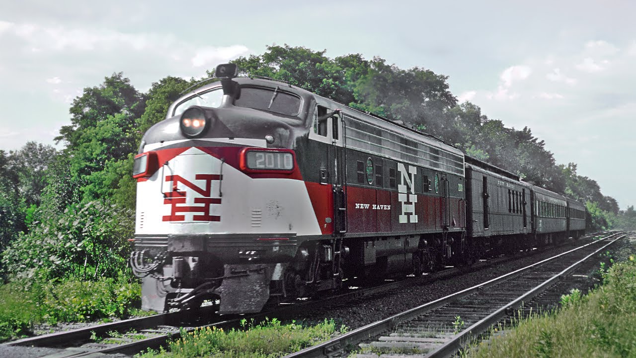 How the EMD FL9 Became a Dual Mode Survivor in Electrified Territory