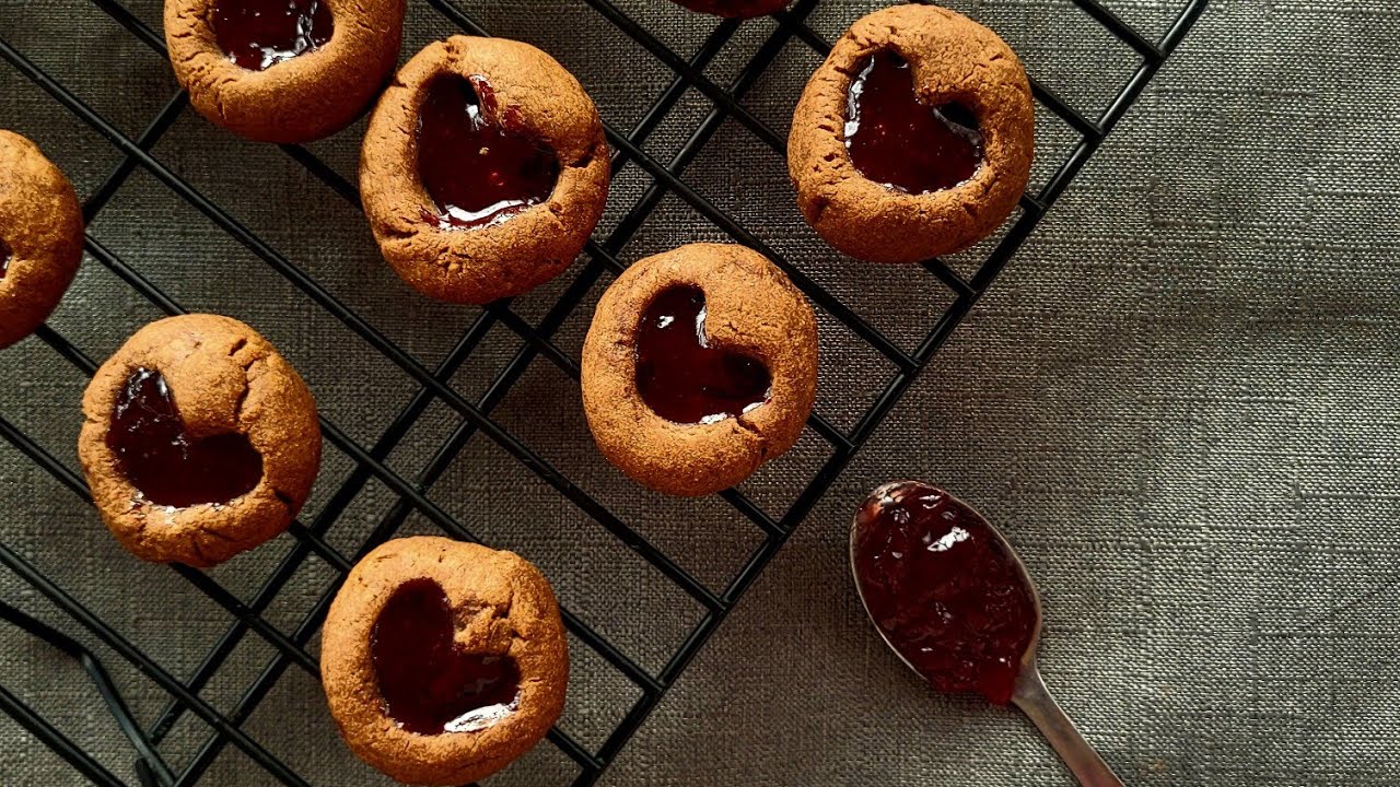 Chocolate Thumbprints with Raspberry Jam - Quick & Delicious 
