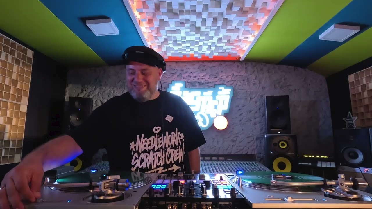 DJ BULB - HOUSE SUMMER MIX | Live DJ Set