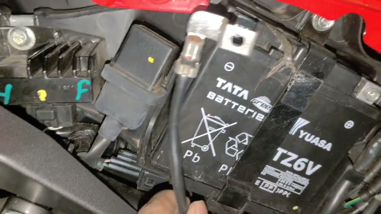 🚀 Starting My Honda CB300F After 2.5 Months | One Self Start After Battery Reinstallation 🔋🏍️