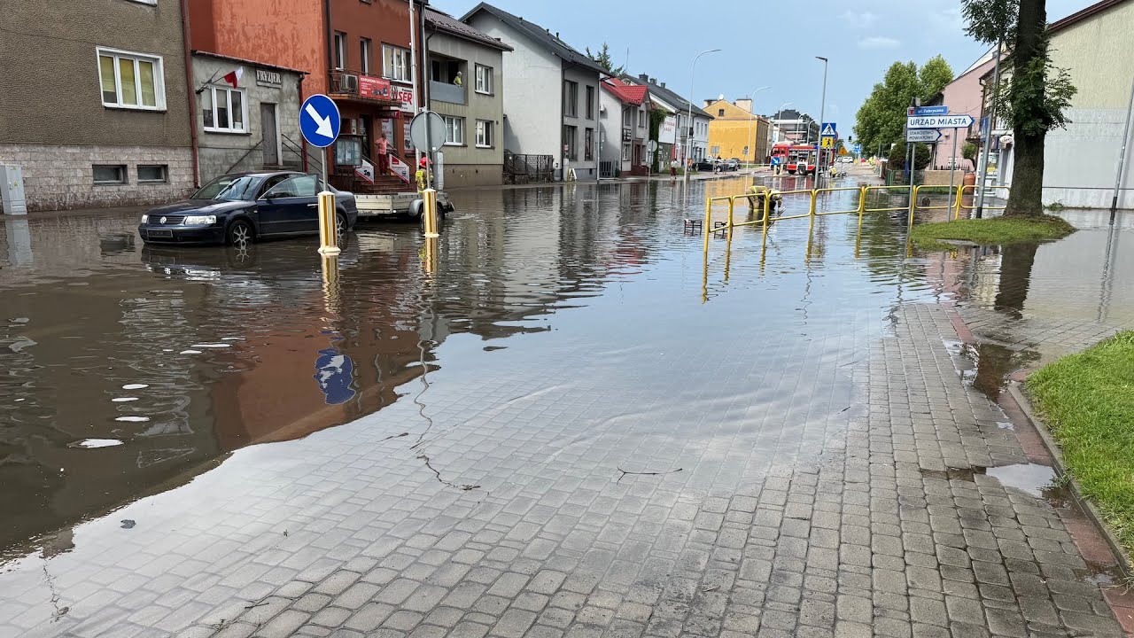 Strażacy walczyli ze skutkami ulewy w Zambrowie - #zambrow