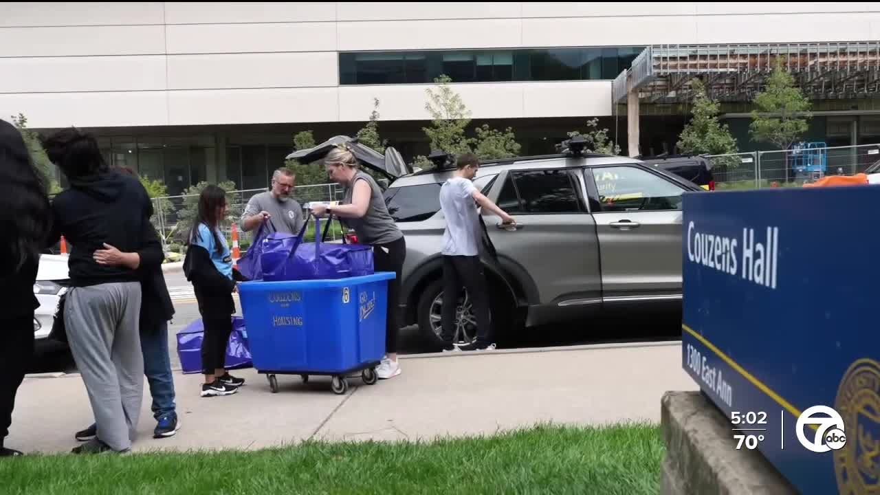 Peeping Tom incidents reported near University of Michigan as students move in