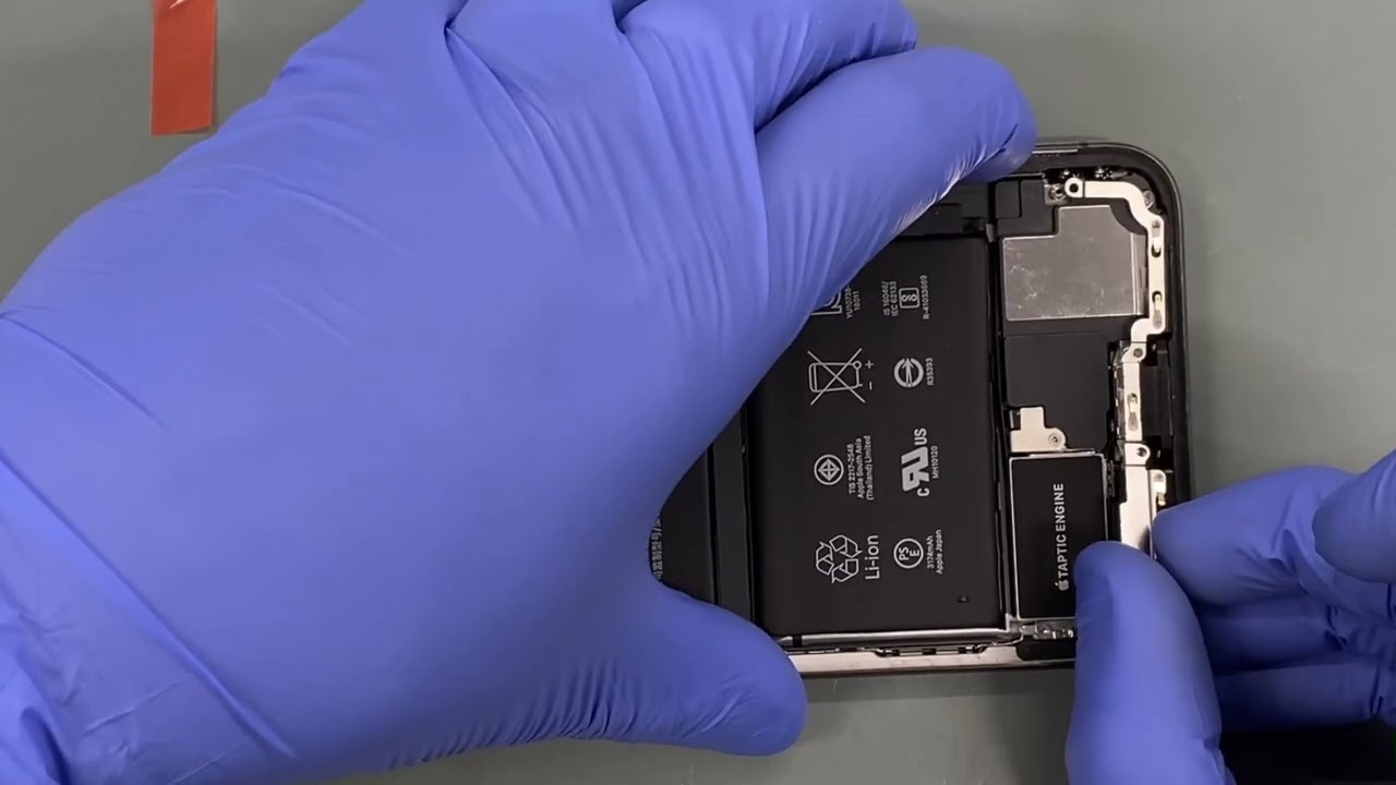 iPhone XS Max Taptic Engine Replacement