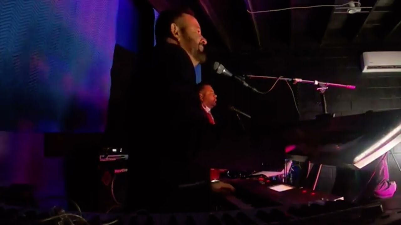 Porque Te Amo- Grupo Romance En Vivo 2021 Live Session