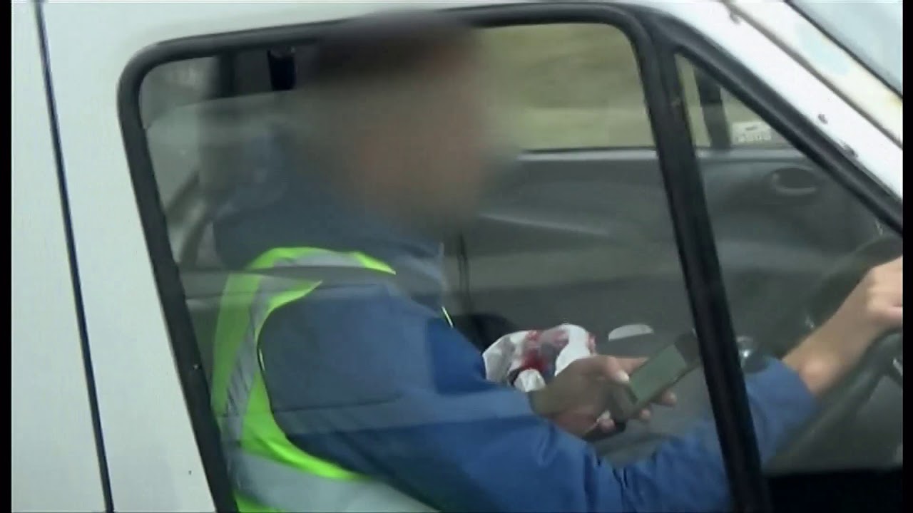Mobile phone driving loophole laws to be tightened (UK) - BBC News - 1st November 2019