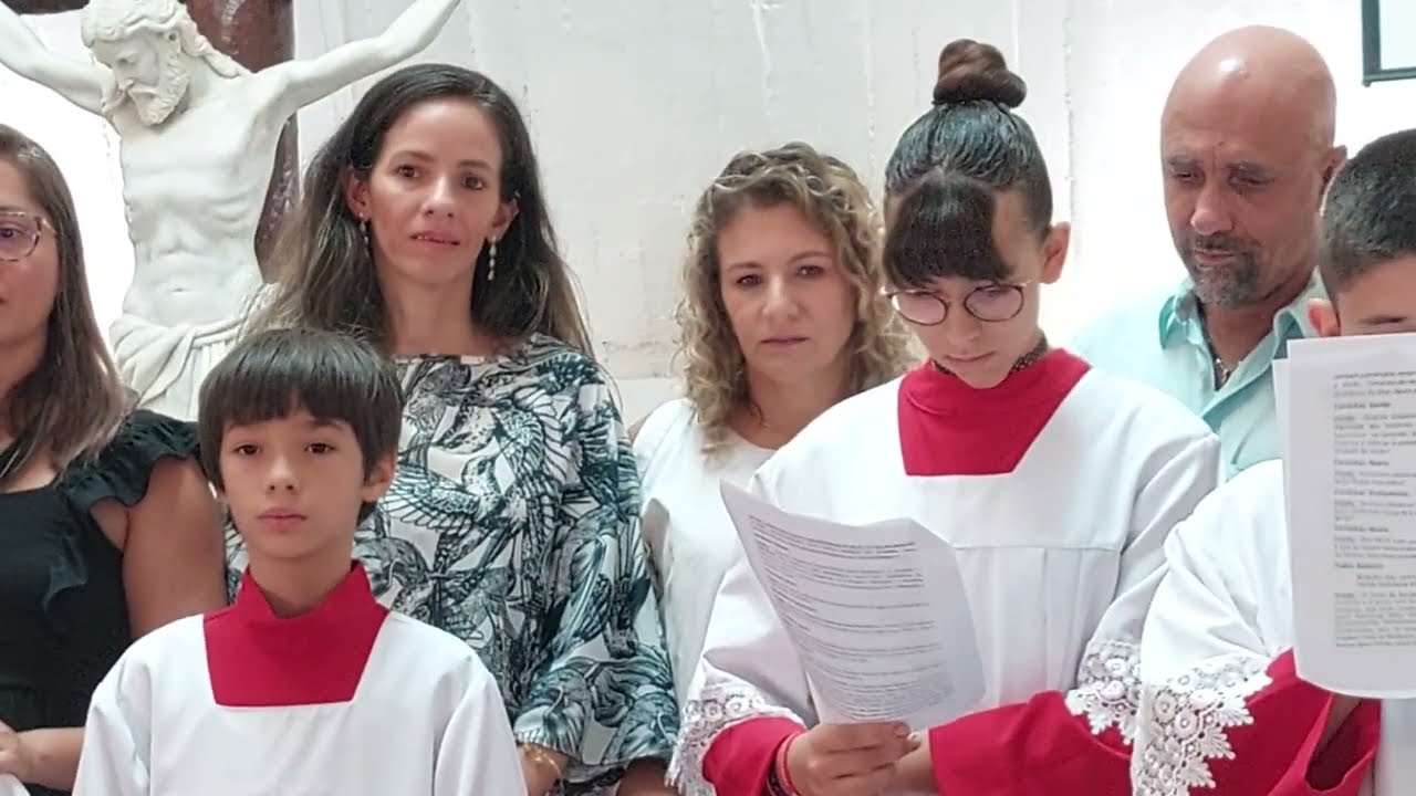 07 - Homilia, Novos Coroinhas - Juramento, Bênção das Vestes e Vestimentas Pelos Pais e Padrinhos