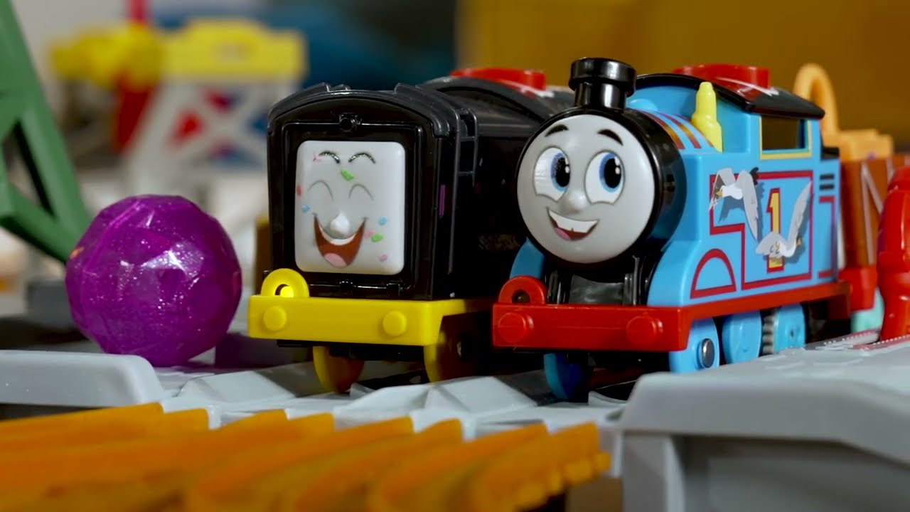 Thomas & Friends&trade; Talking Cranky Delivery&trade; Train Set | AD