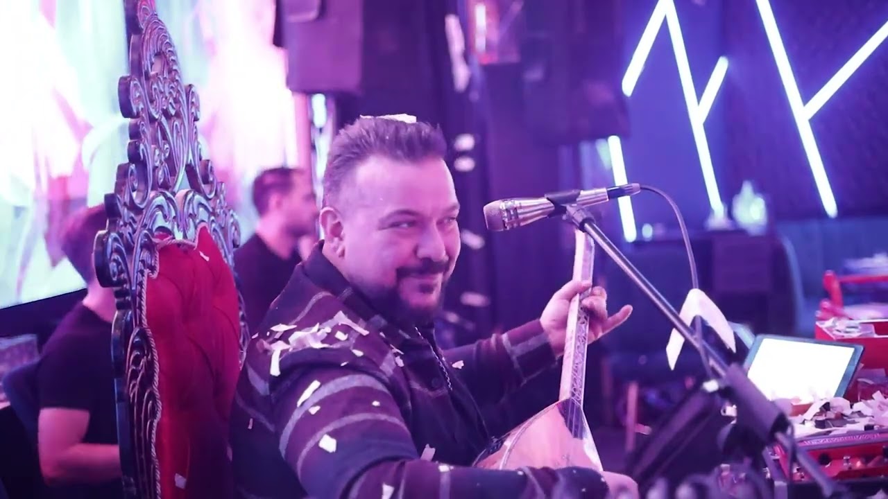 Hakan Atik  Herg&uuml;n Gezer Pavyonda