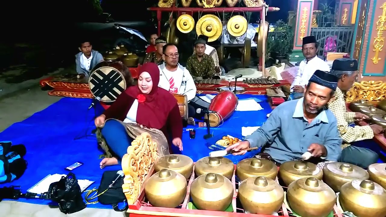 ladrang Sawunggaling gleyongan.wit kambil sekar jati joss/2023