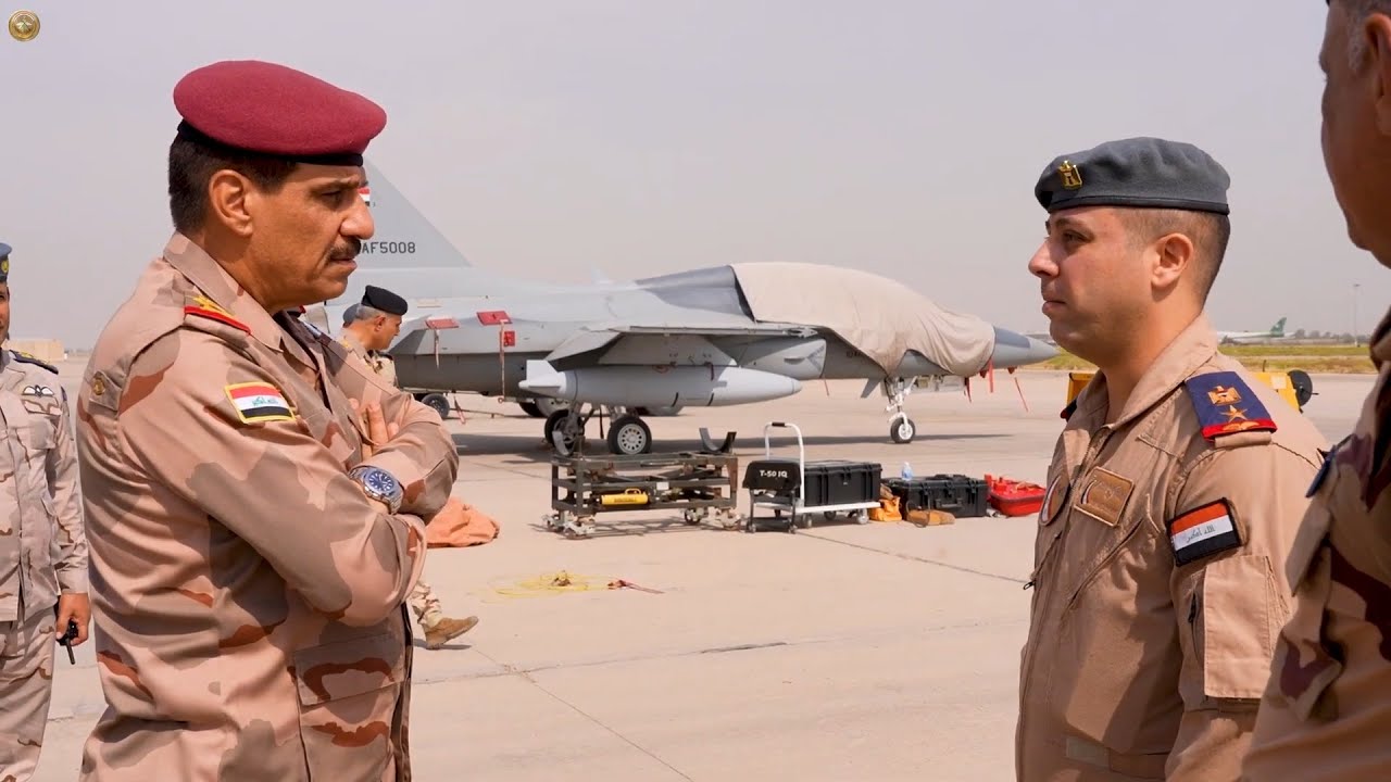 رئيس أركان الجيش يزور قاعدة الشهيد محمد علاء الجوية