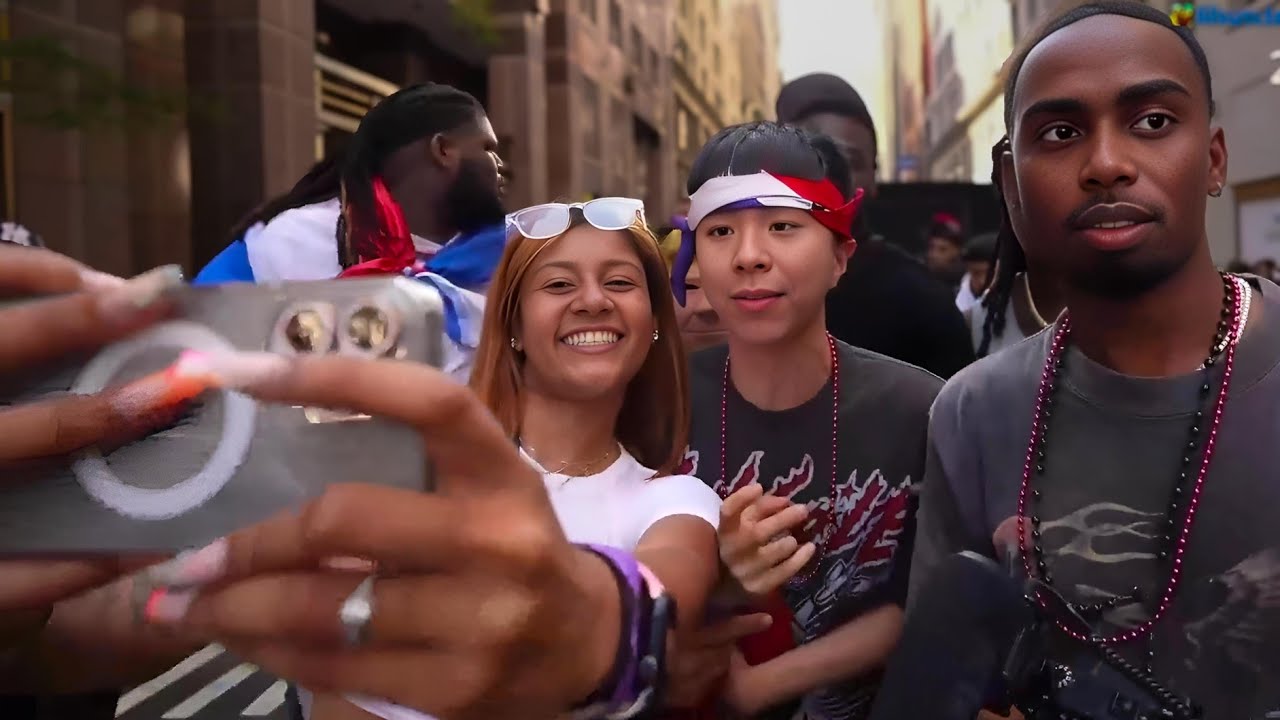 Rayasianboy Goes To Dominican Parade in New York