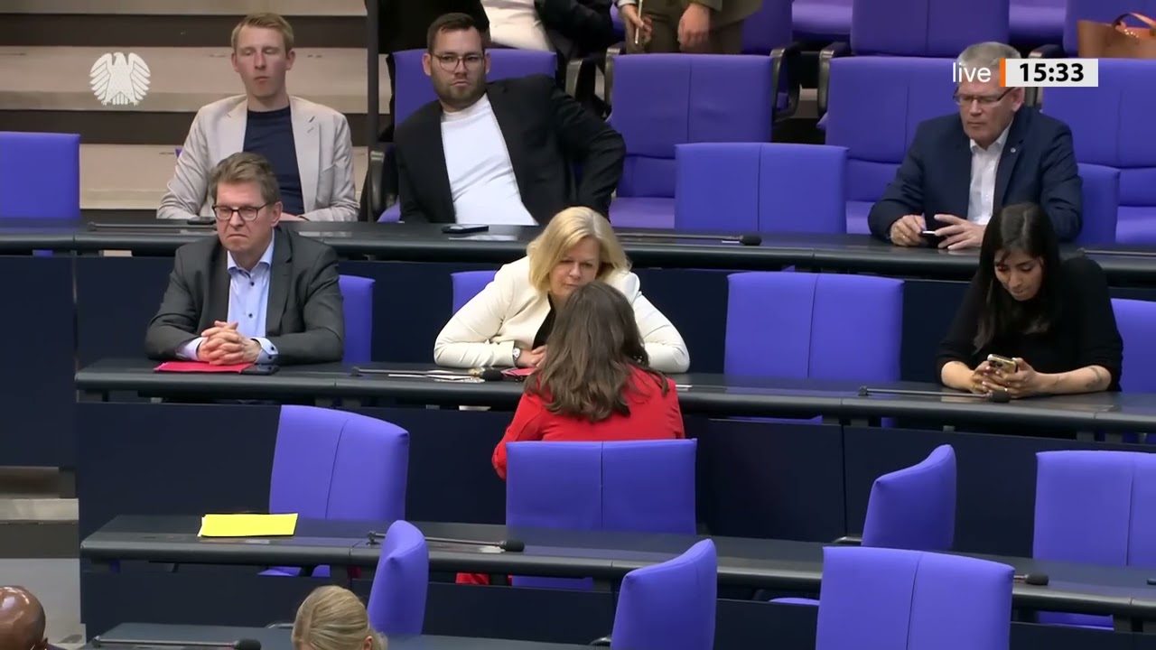 „Wir Deutschen haben die Nase voll von Merz!“ – Tino Chrupalla rechnet ab 🇩🇪 | AfD Klartext