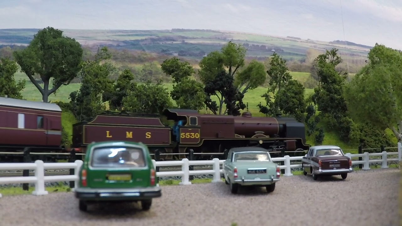 Orchard Line - GWR 6677 - Mainline to branch line station