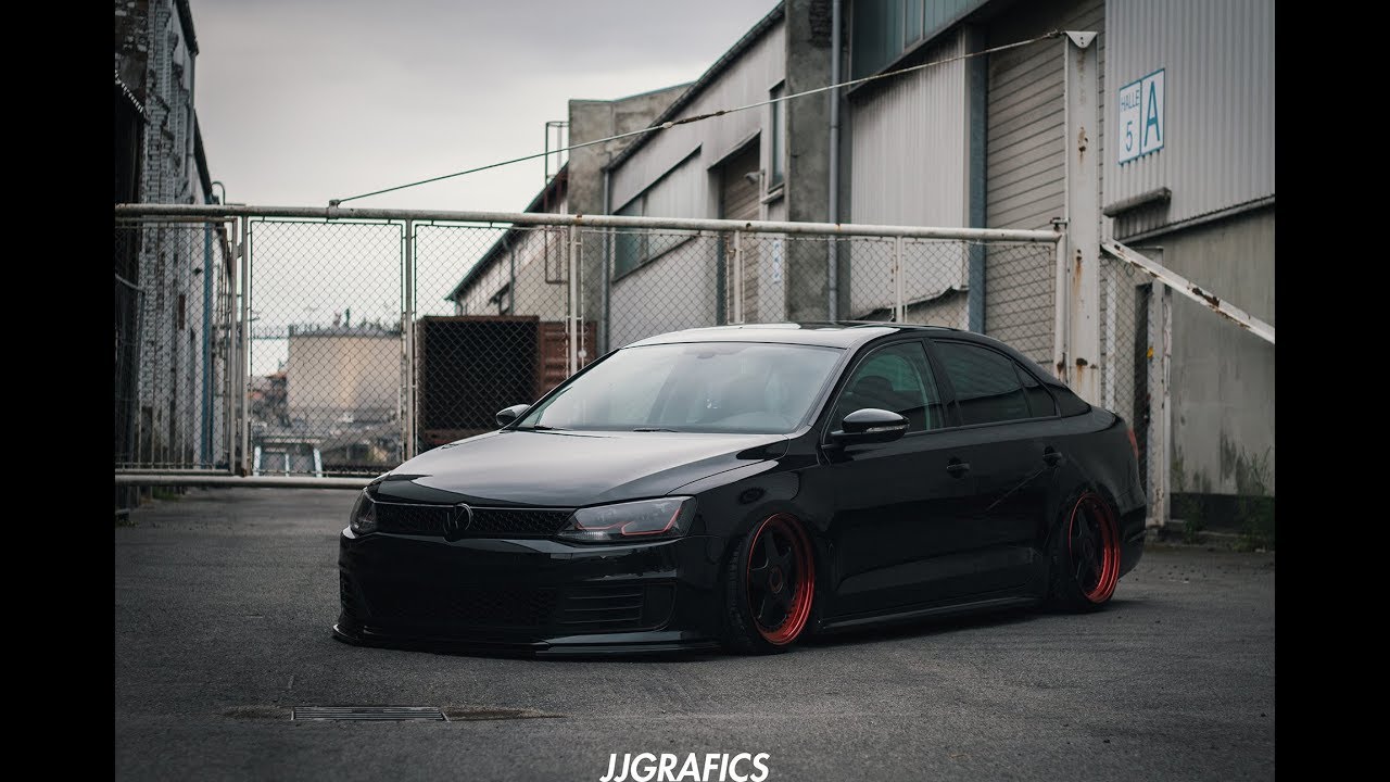 Black bagged Jetta Mk6 | the evil within.