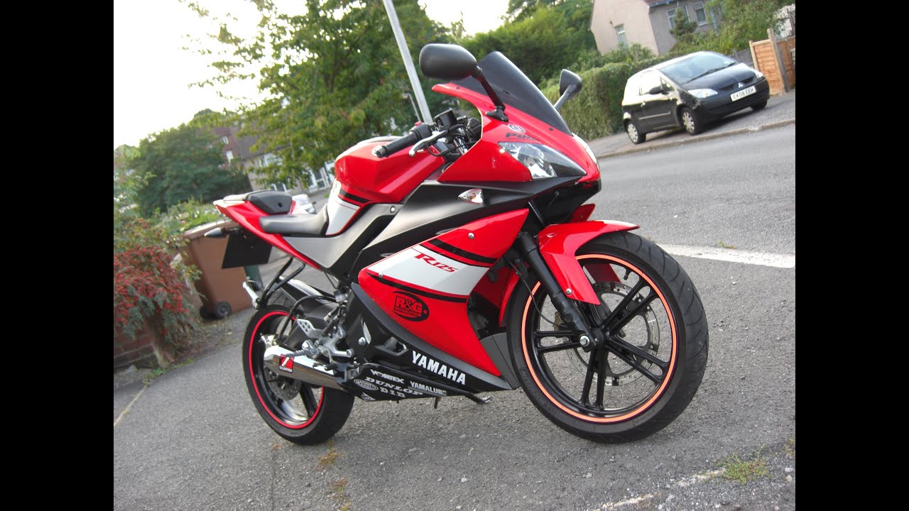 Yamaha YZF R125 Review