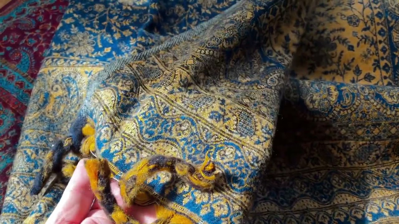 〔各色あり〕インドの伝統更紗柄　ふんわり大判ストール・ショール〔210cm×95cm〕