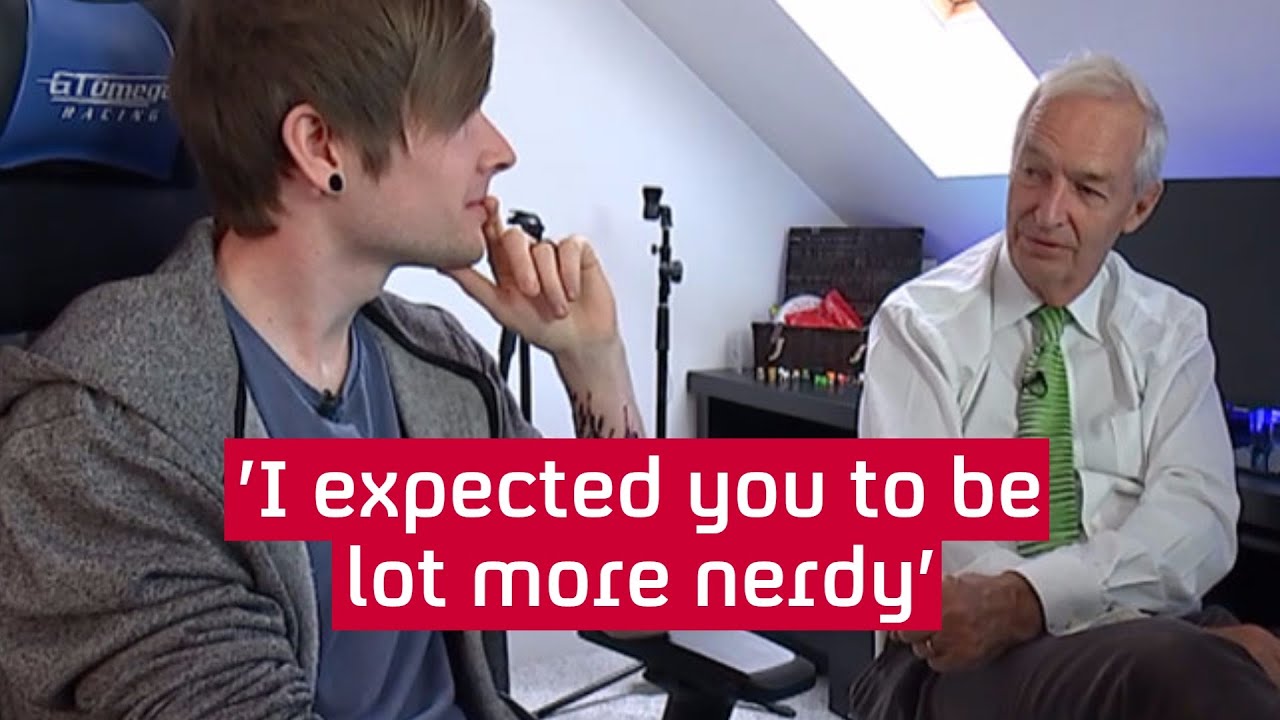 Minecraft star TheDiamondMinecart talks to Jon Snow