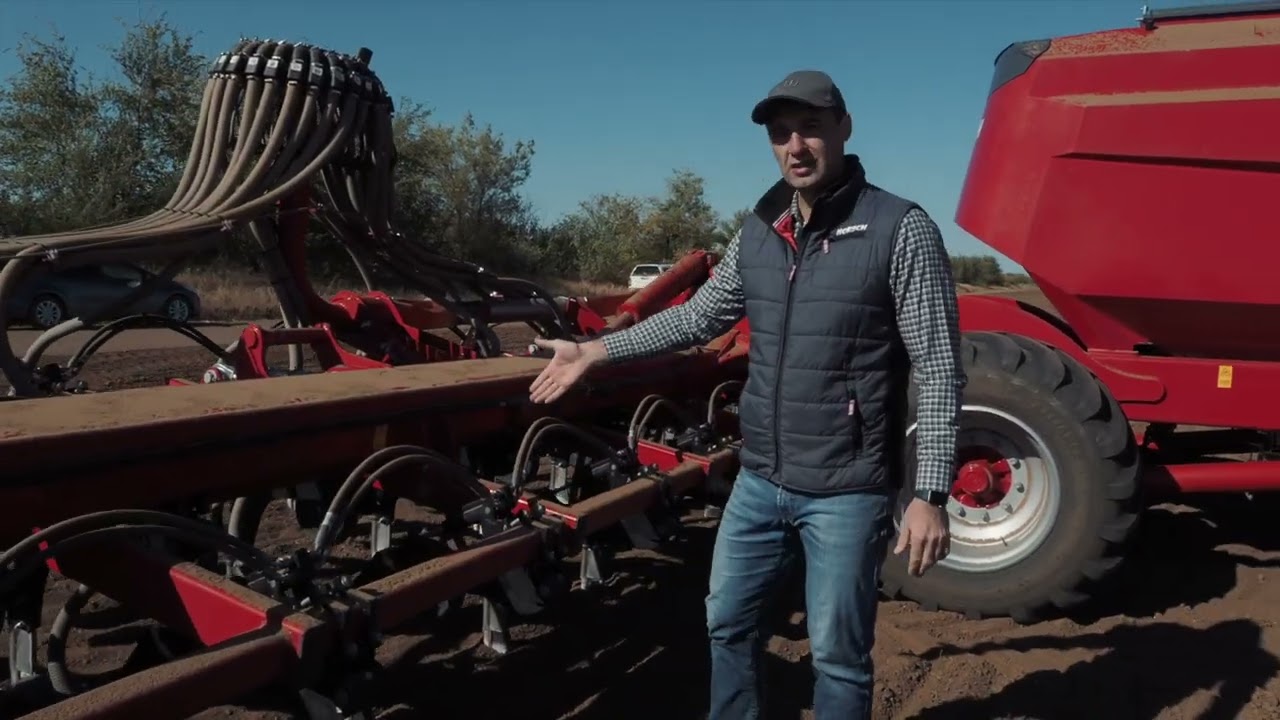 Посевной комплекс HORSCH Sprinter 12.25 SC в Котельниковском районе Волгоградской области.