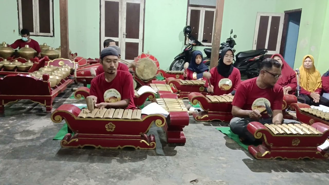 samiran Kenanga laras nggo obah obah