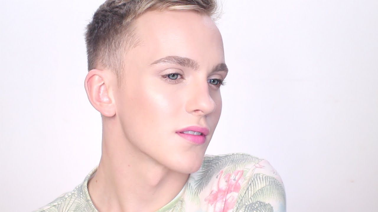 How To: SUMMER GLOW Makeup Tutorial :: Jonathan Curtis