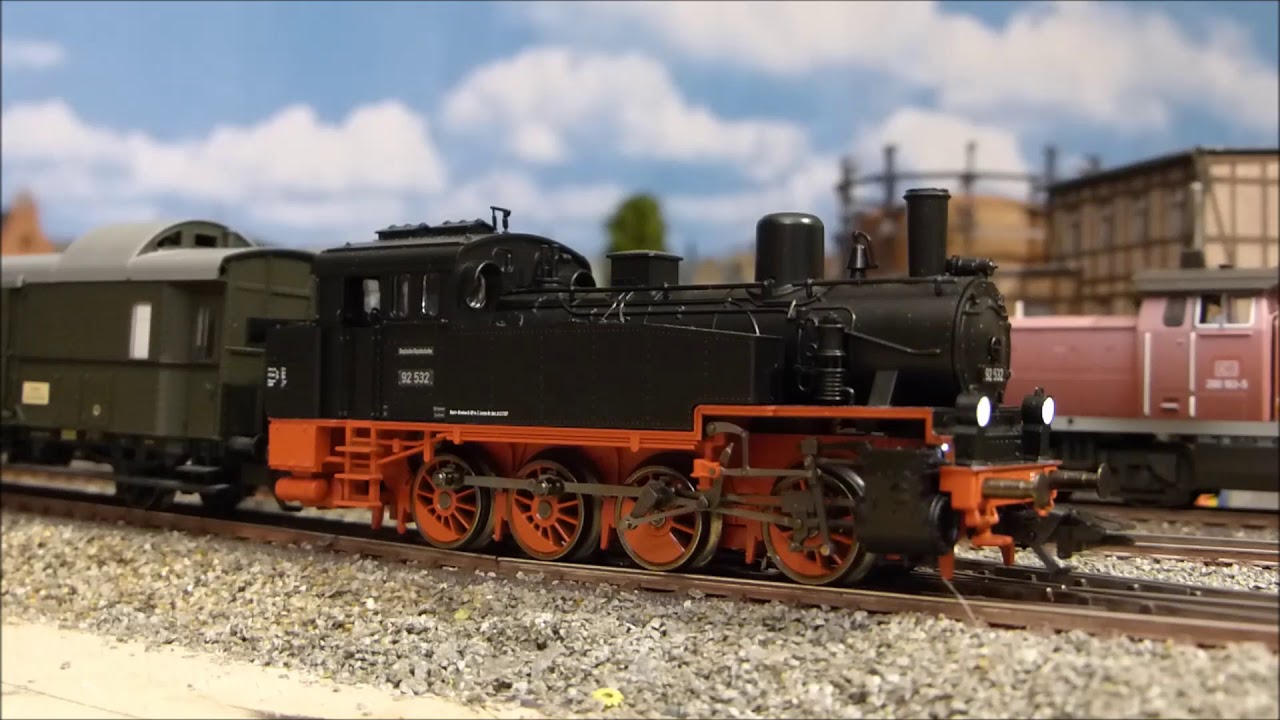 Kleine Erweiterung der Anlage und Vorstellung Märklin Neuheit (39923) BR 92 sowie zwei Fahrspecials