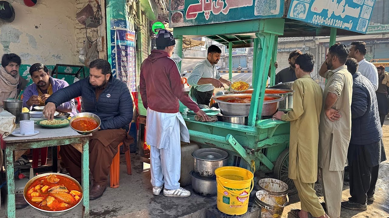 SARGODHA&rsquo;s Hidden Chana VS LAHORE&rsquo;s Best Paya 😍 | Ultimate Pakistan Street Food Battle 🇵🇰