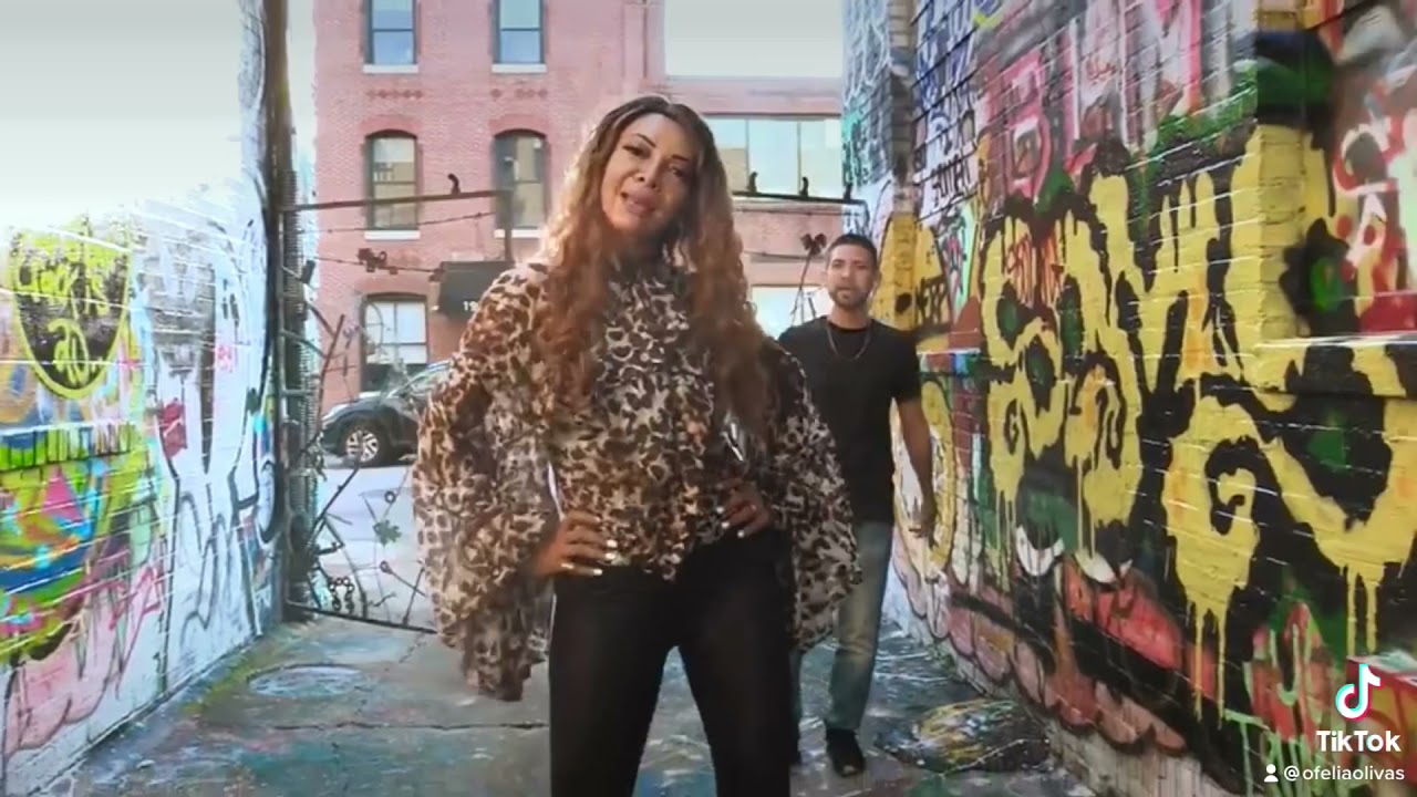 DIANA  MENDIOLA FT CALEB EZEQUIEL QUE TE QUEDE CLARO