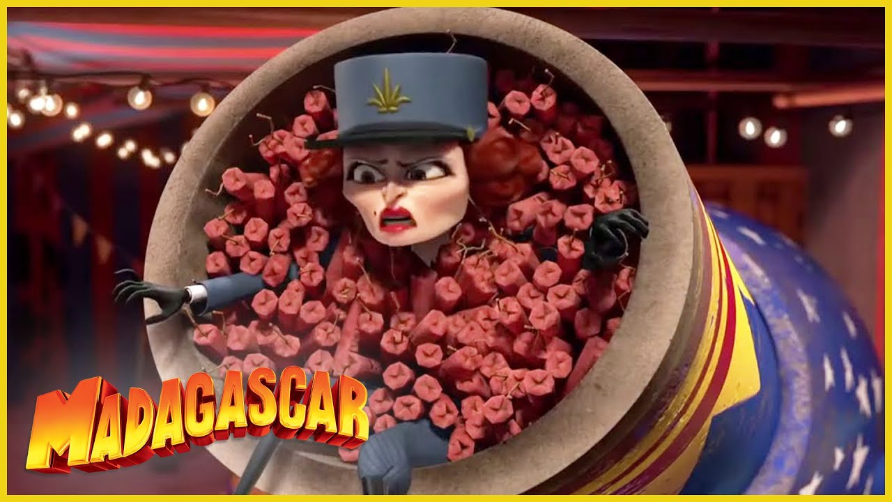 DreamWorks Madagascar en Español Latino  | Esa Mujer Muy Horrible | Madagascar 3