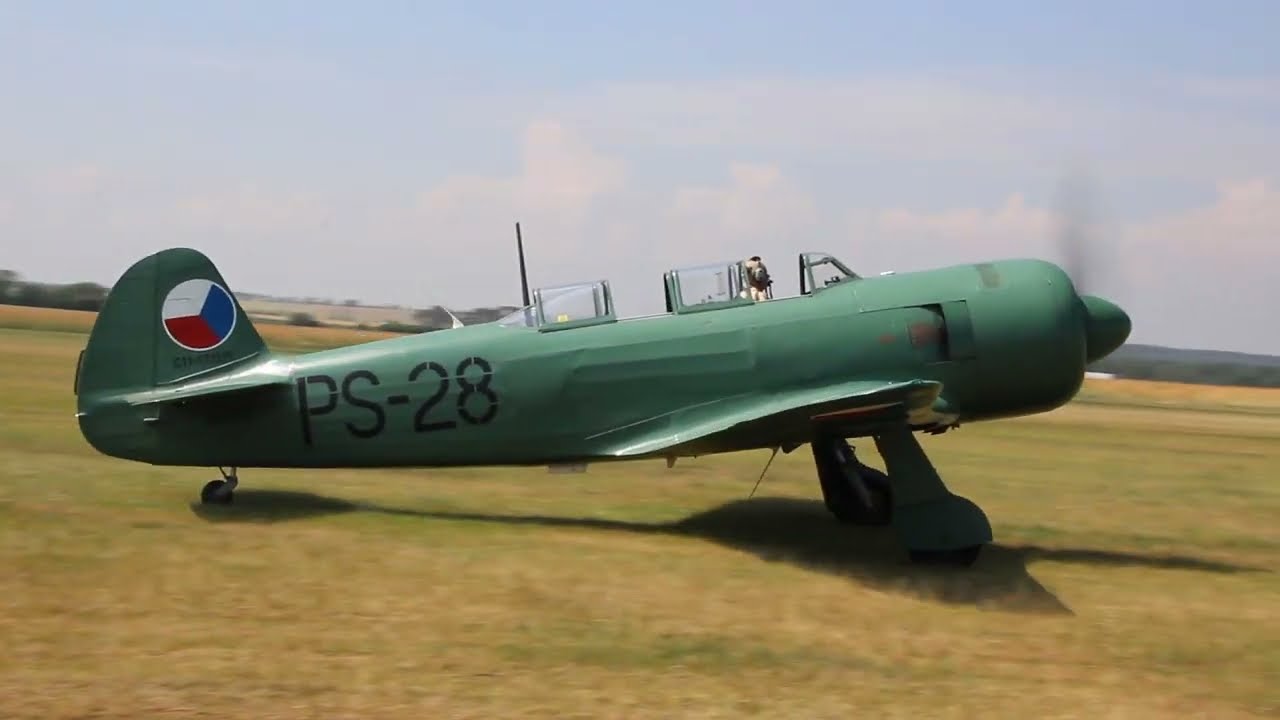 Let C-11 = Jakovlev Jak-11  (Memorial Air Show 2022)