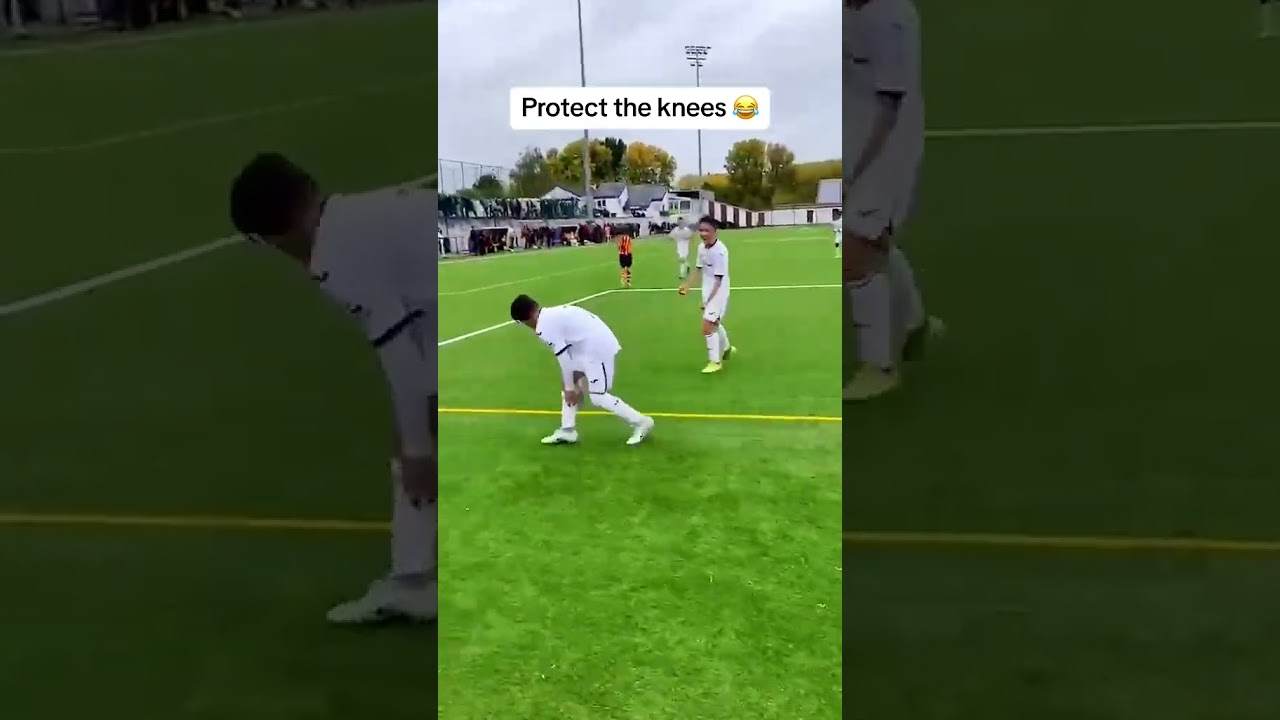 Protect the knees before the knee slide 😂 (via&nbsp;@RSC Anderlecht) #shorts