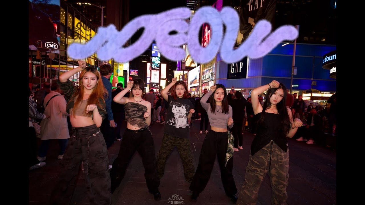 [KPOP IN PUBLIC TIMES SQUARE] MEOVV(미야오)--'MEOW' | OBSESSED DANCE COVER