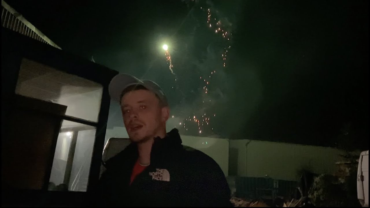 Luke RV - 100 MOMENTS