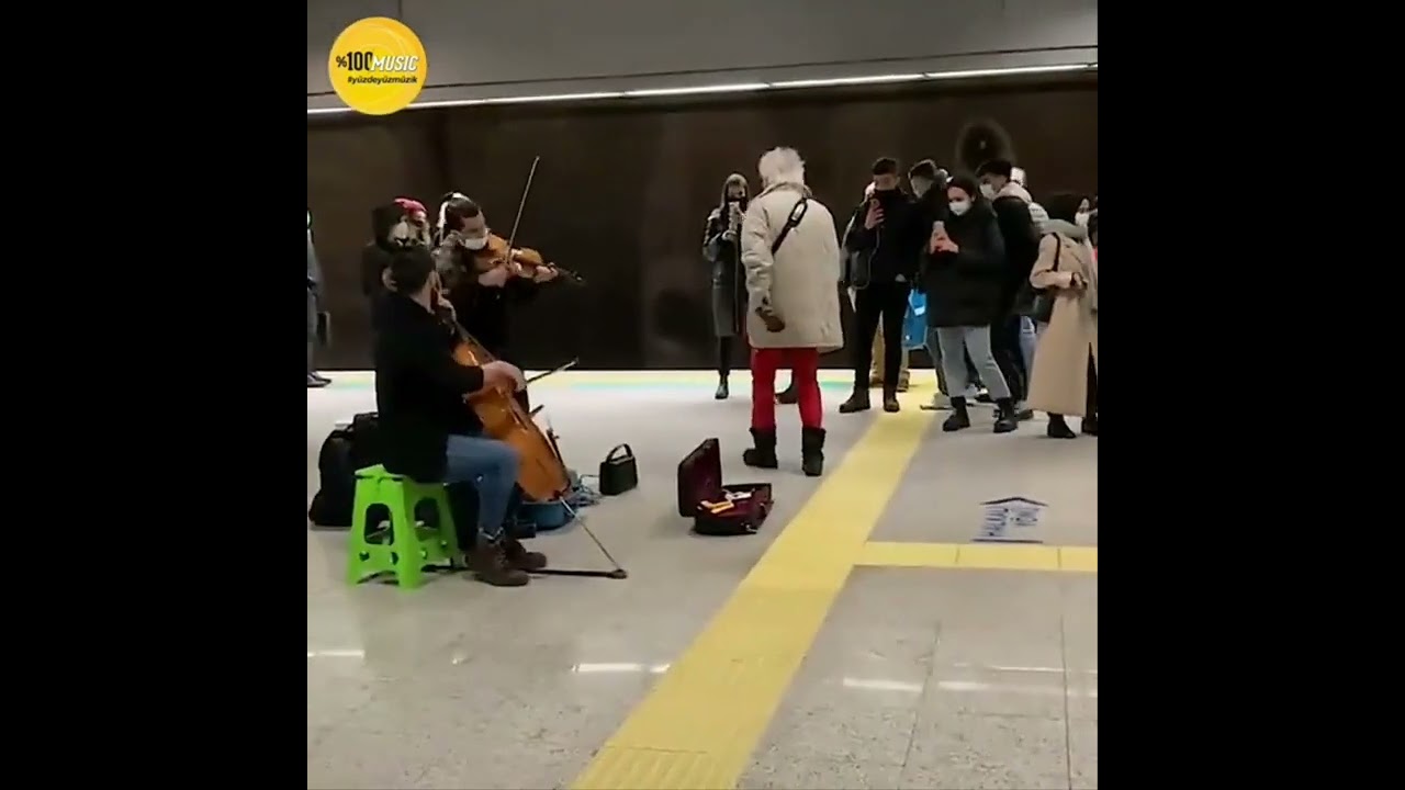 Ludovico Einaudi - Experience Marmaray'daki performansı
