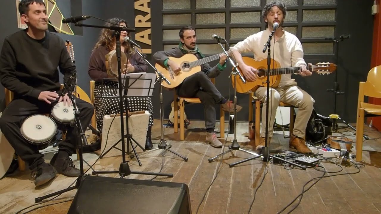 AYDE (amb Joan Peiró) /// He tangata (FR/CAT)  @Tarambana