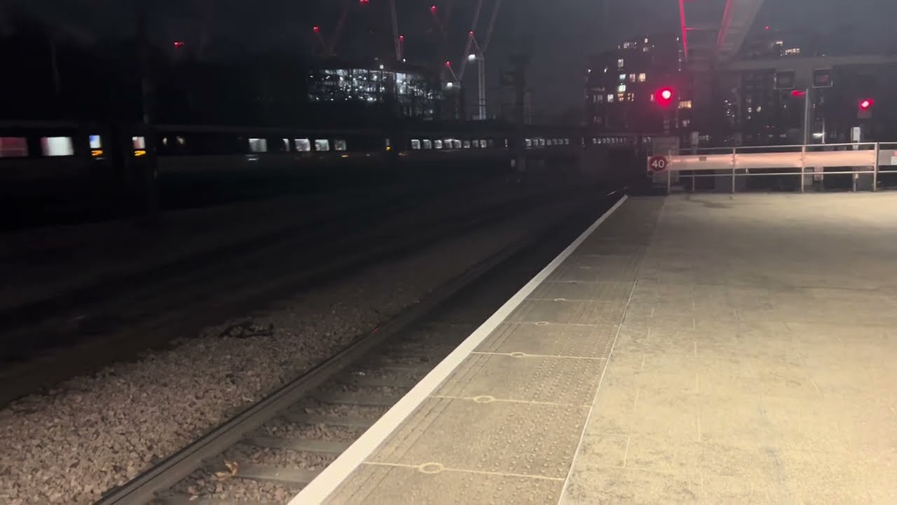 Trains at St Pancras International (HS1,MML) 15/12/24