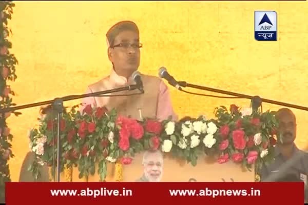 MP CM Shivraj Chouhan compares PM Modi to Mahatma Gandhi