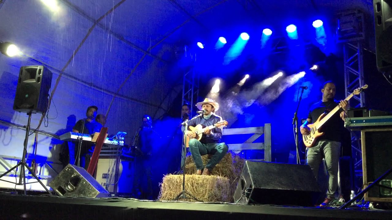Edu Santa F&eacute; &ndash; Poeira &ndash; Santa Rita do Sapuca&iacute;-MG