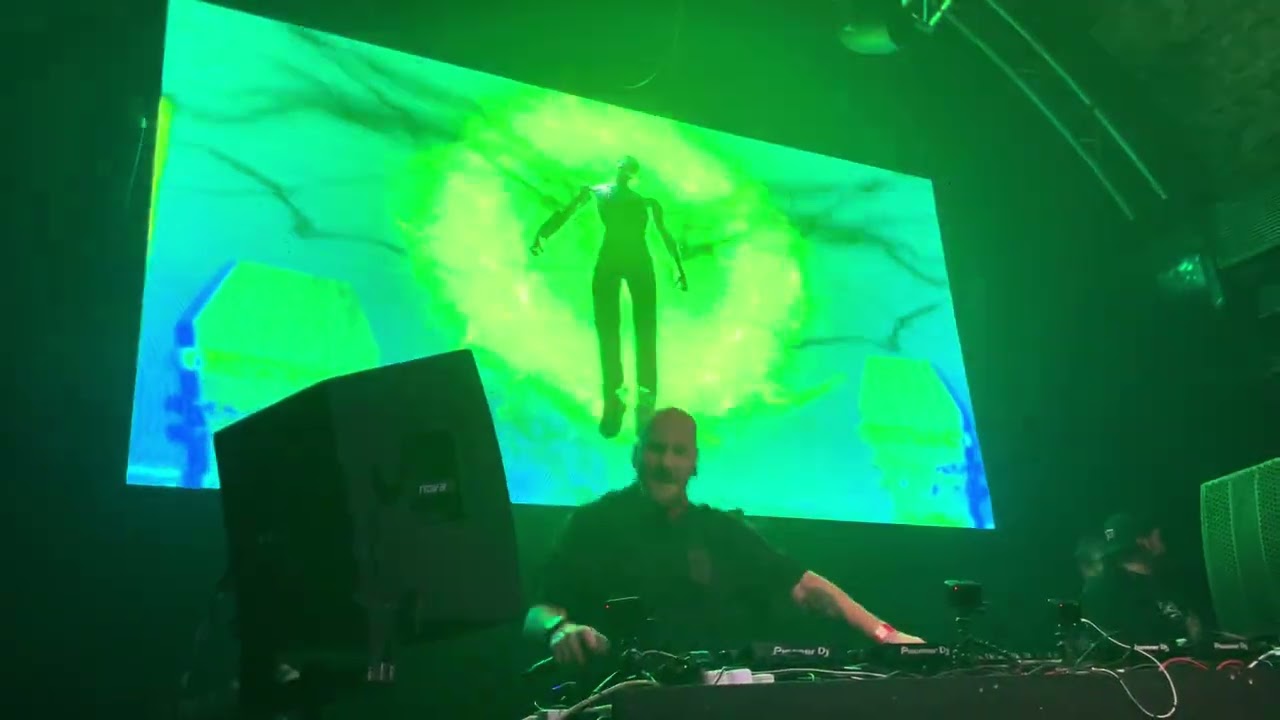 🎵🎹Zomboy@SteelYard London#CGManLives 20260207 G014